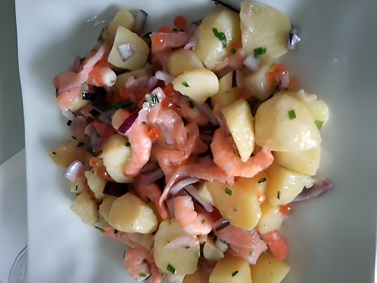recette Salade de pommes de terre aux crevettes et oeufs de saumon