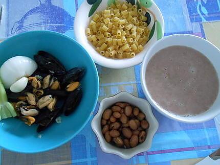 recette SOUPE  HARICOTS  PATES  ET  MOULES