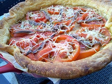 recette Tarte à la moutarde tomates et anchois