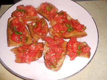 recette Tartines de tomates aux anchois