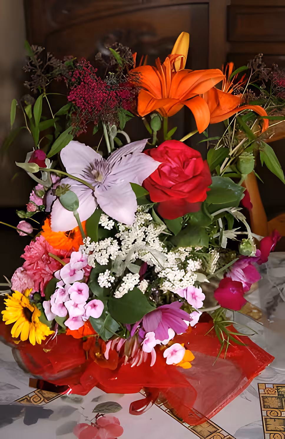 recette Fabrication d'une composition florale (fleurs fraîches), pour centre de table ou à offrir et ...