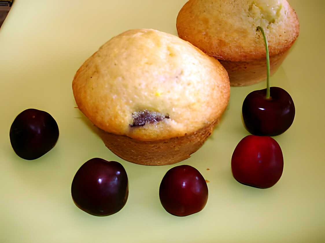 Muffins aux cerises fraches