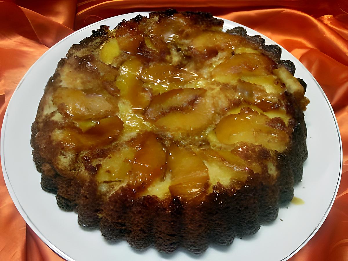 recette Gâteau yaourt aux pommes renversés et caramélisés.