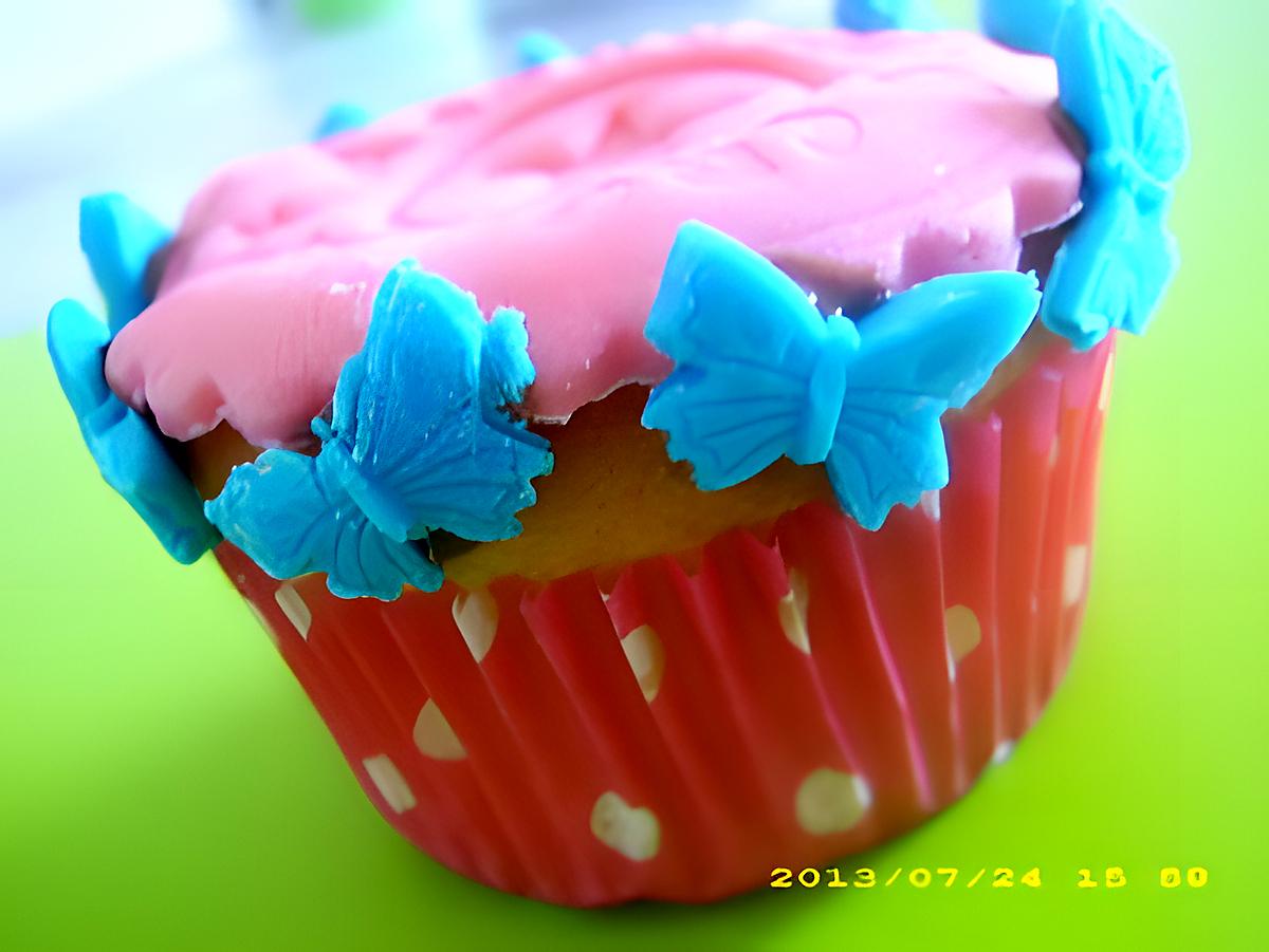 recette cupcakes au nutella et décor en pâte à sucre (papillon)
