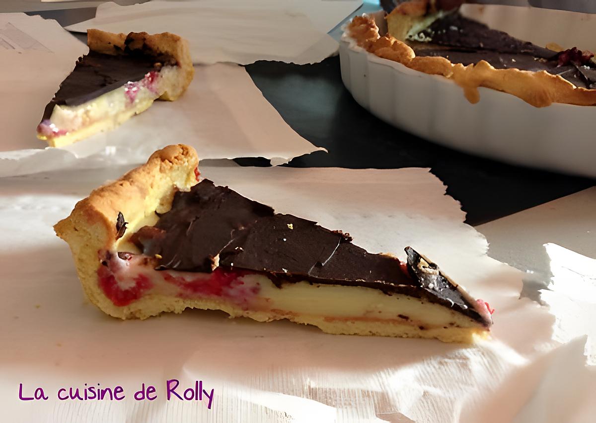 recette Tarte framboise, chocolat blanc et couche craquante chocolat noir