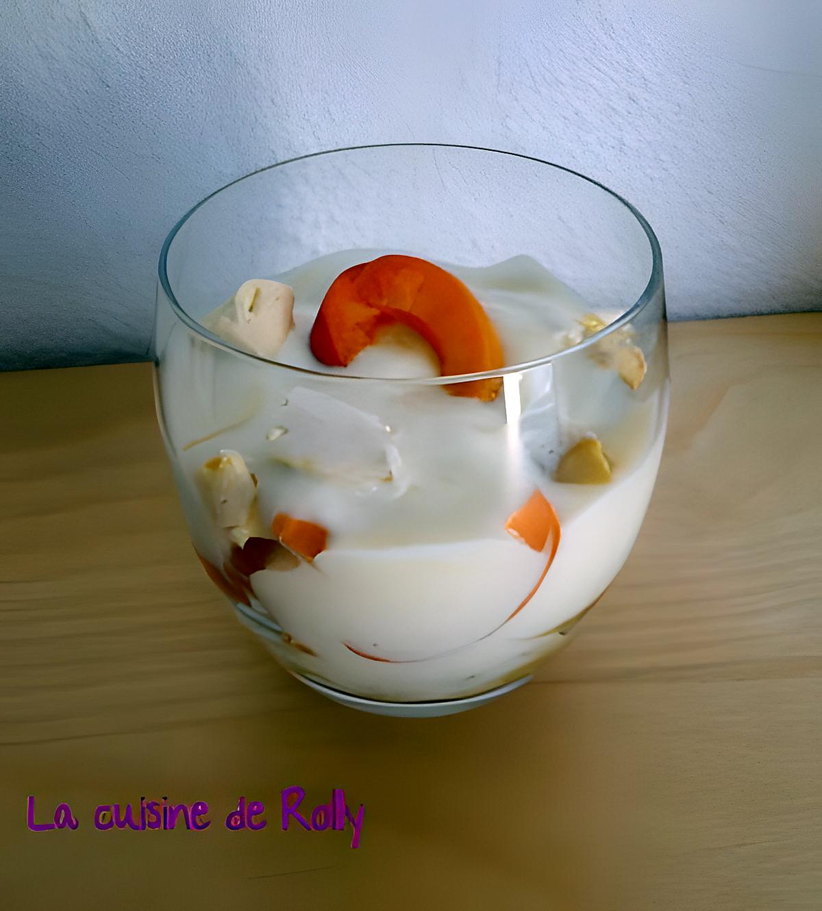 recette Verrine légère abricot, nougat, fromage blanc et cruesli