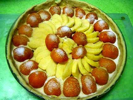 recette Tarte aux pommes et aux abricots nature.