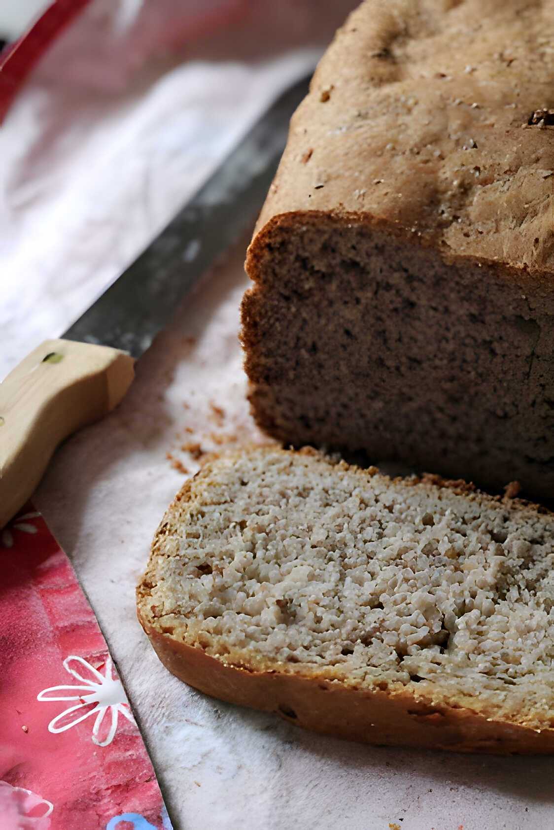 Pain de campagne aux noix et noisettes