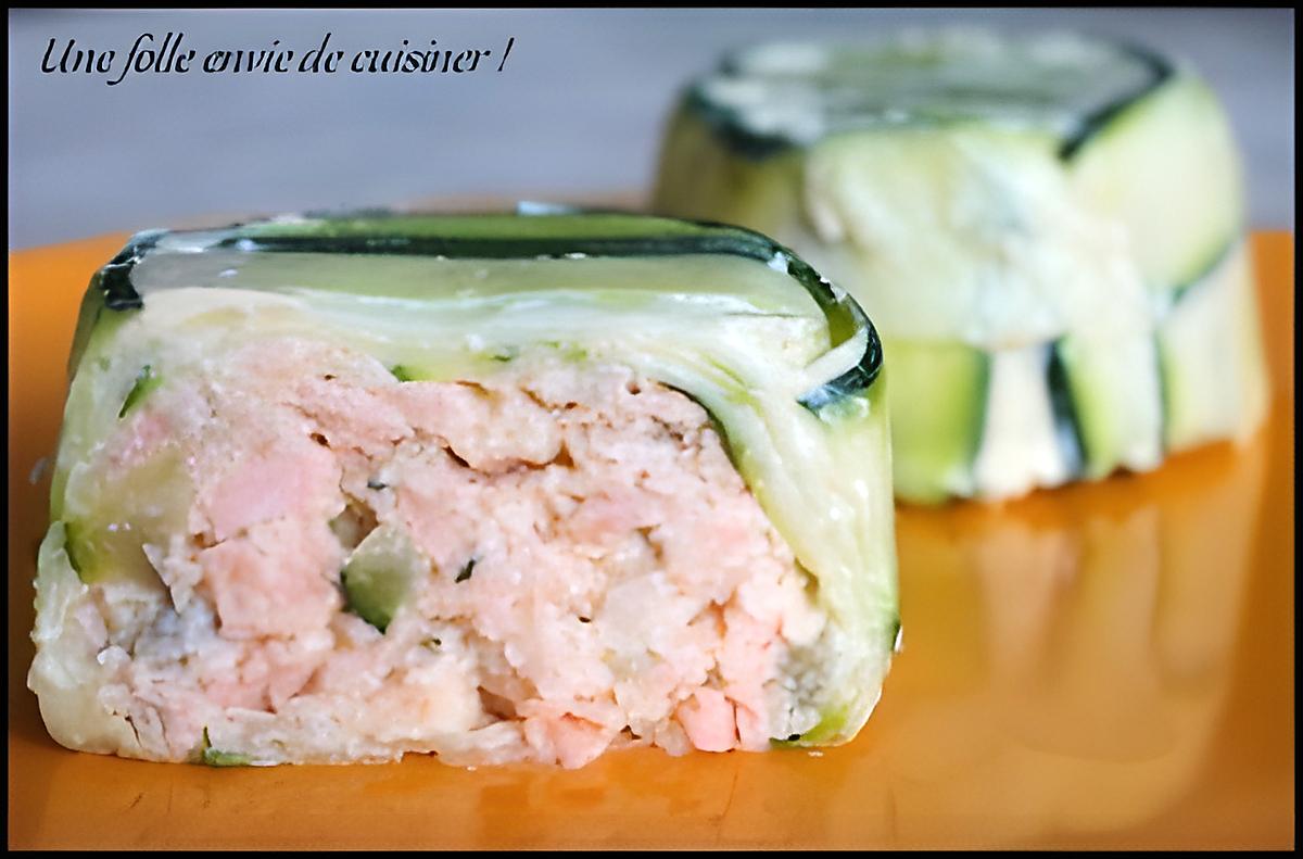 recette Petites charlottes de courgettes au saumon