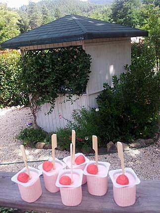 recette Glace de petits suisse aux fraise Tagada ®