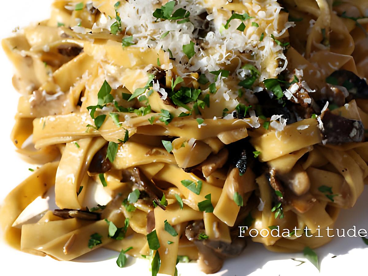 recette TAGLIATELLES AUX CEPES