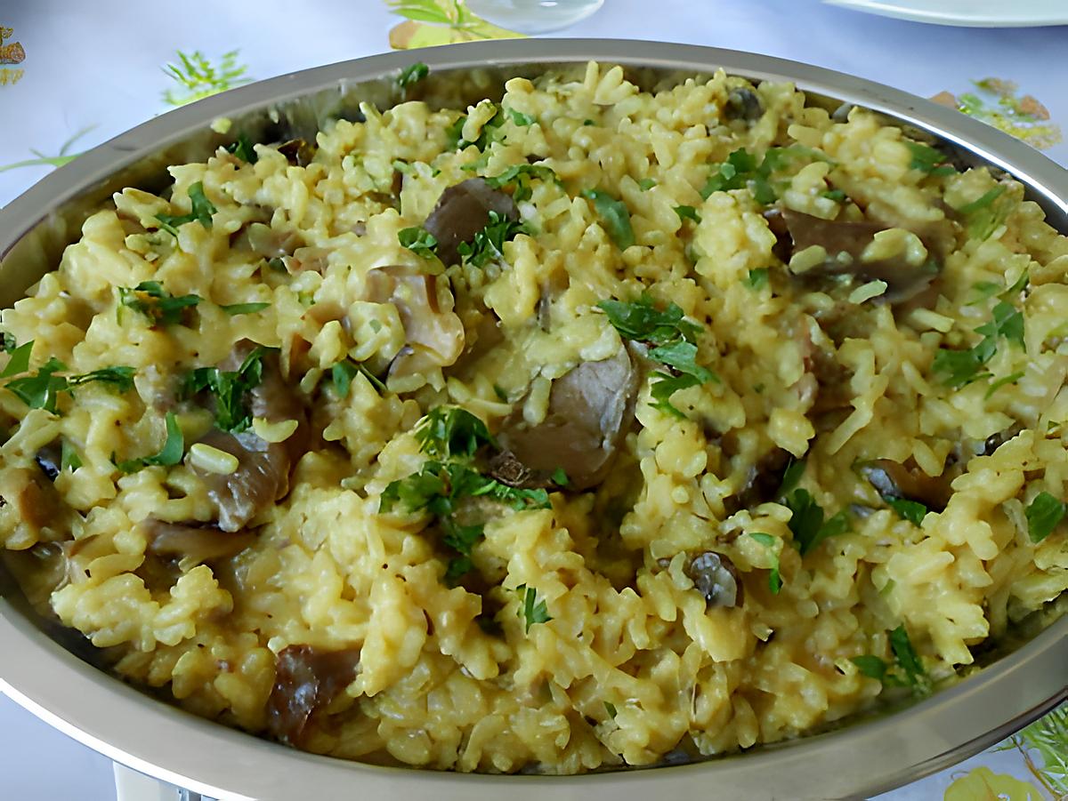 recette RISOTTO  SAFRAN ET CHAMPIGNONS SECS