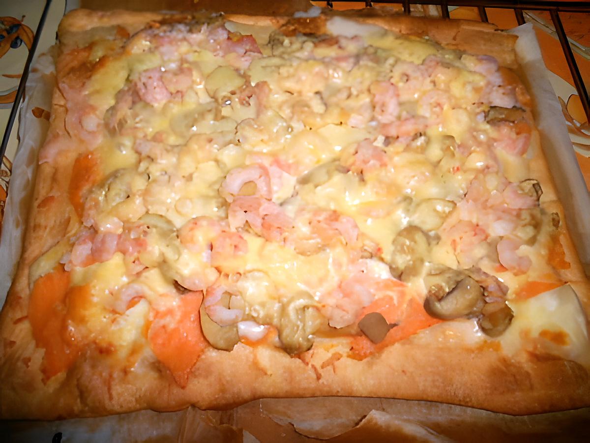 recette Pizza truite fumée crevettes