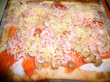 recette Pizza truite fumée crevettes