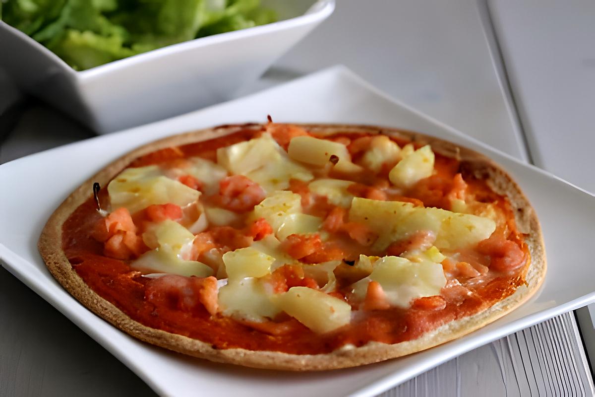 recette TORTILLA SAUMON CREVETTES ANANAS FACON PIZZA