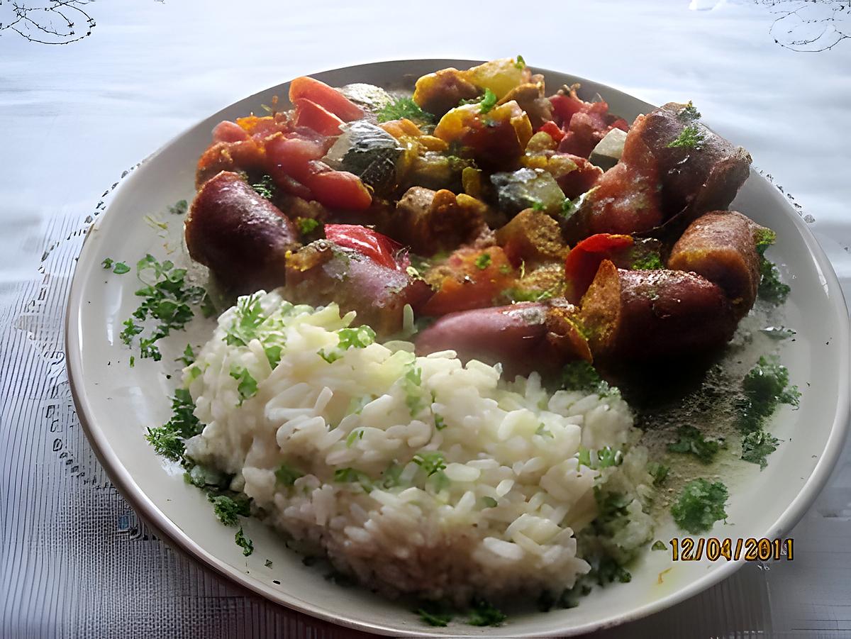 recette Rougail de saucisses fumées aux légumes.