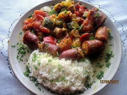 recette Rougail de saucisses fumées aux légumes.