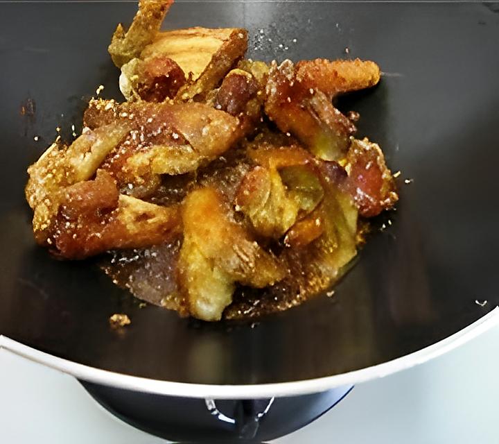 recette WOK D’AILES DE POULET AU MIEL