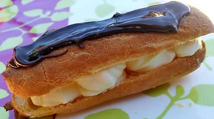 recette Eclairs à la créme chantilly et son glaçage au nutella