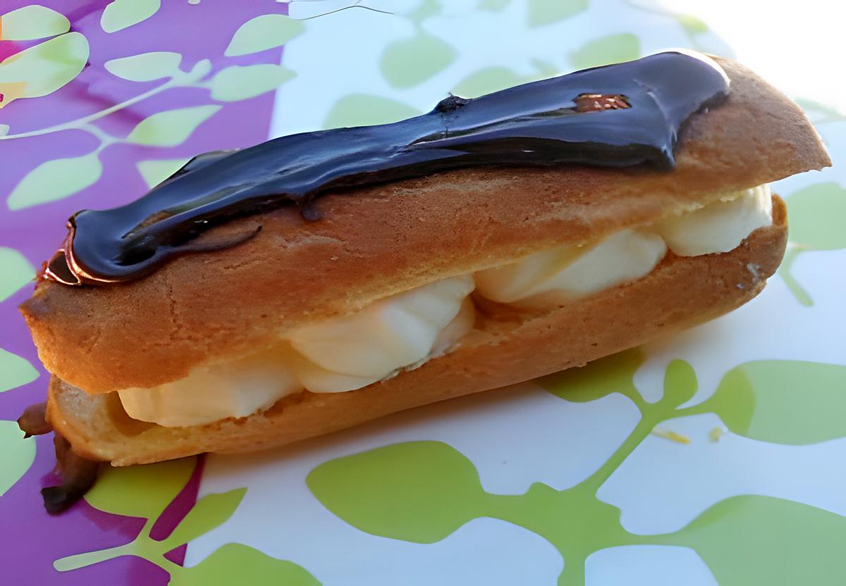 recette Eclairs à la créme chantilly et son glaçage au nutella