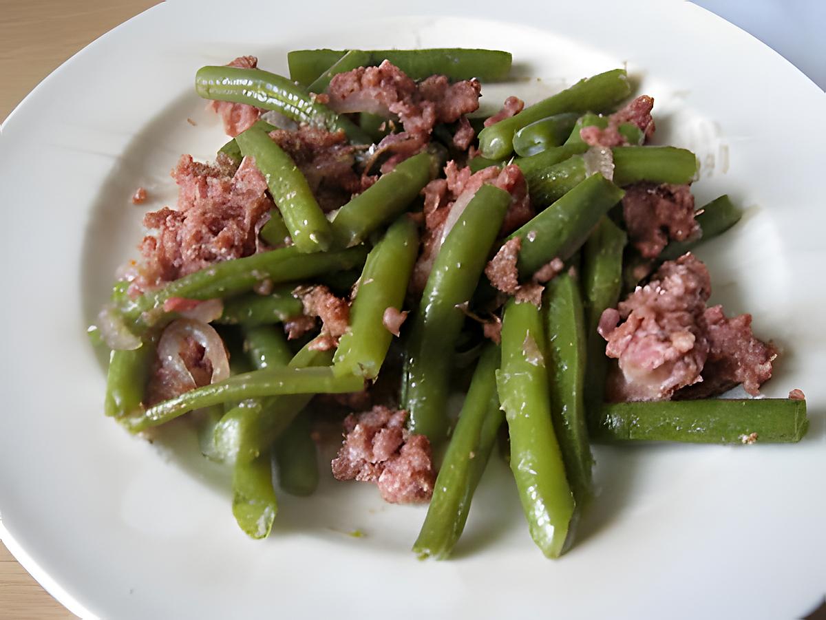 recette Haricots sautés au corned beef