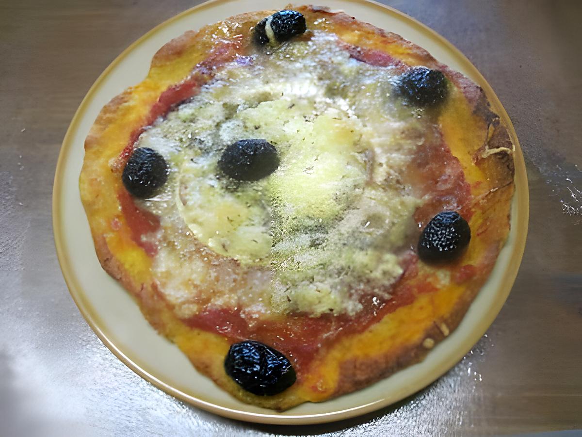 recette Petites pizzas au chorizo et fromage de chèvre.