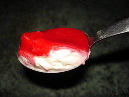 recette Verrine de mascarpone et coulis de framboises