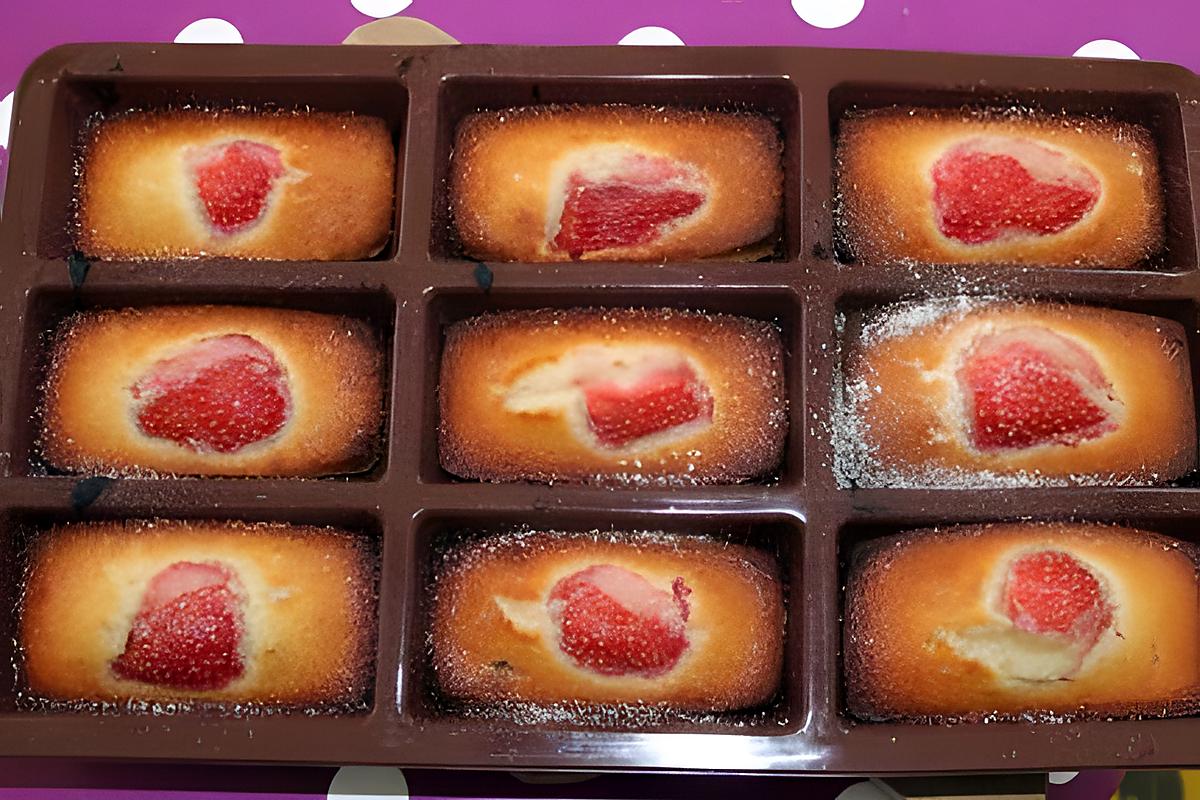 recette FINANCIERS A LA FRAISE