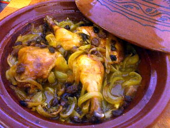 recette " Tajine de poulet aux oignons"...