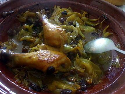 recette " Tajine de poulet aux oignons"...