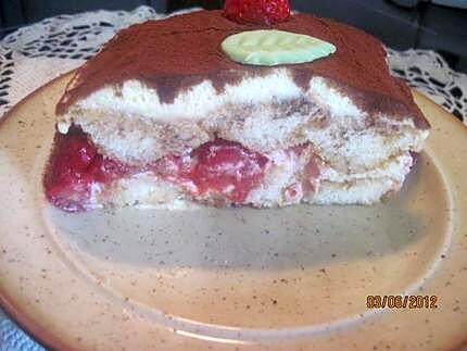 recette Tiramisu au Philadelphia aux fraises et kirsch.