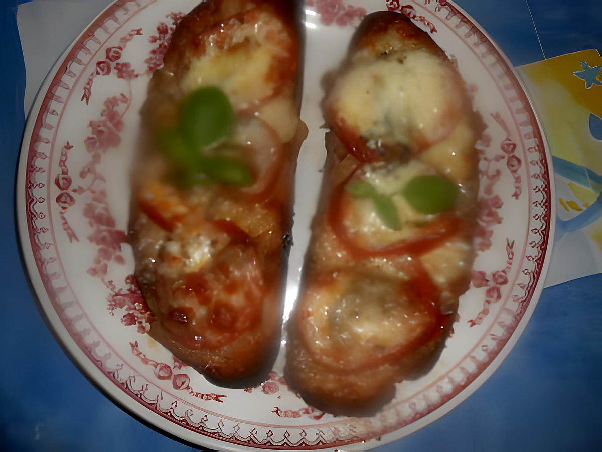 recette Tartine,anchois,tomate,mozarella