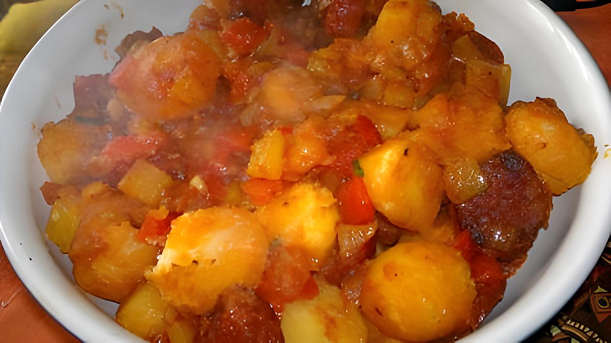 recette Pommes de terre grenaille à la tomate, au chorizo et au poivron