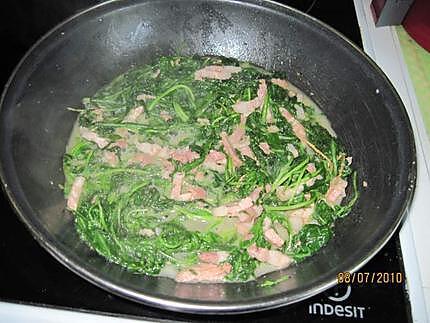 recette Baguettes garnies de roquette et lardons. vinaigrette.