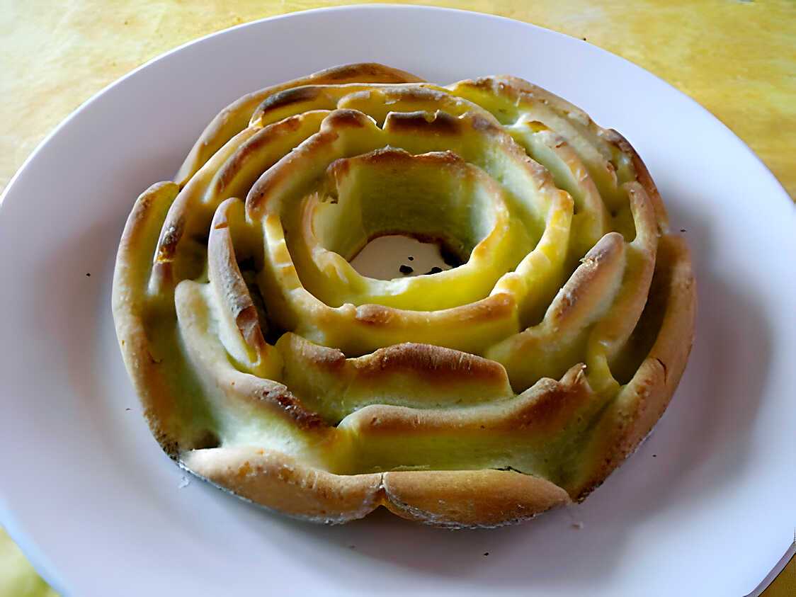 Recette de GATEAU SUCRE AUX POMMES DE TERRE