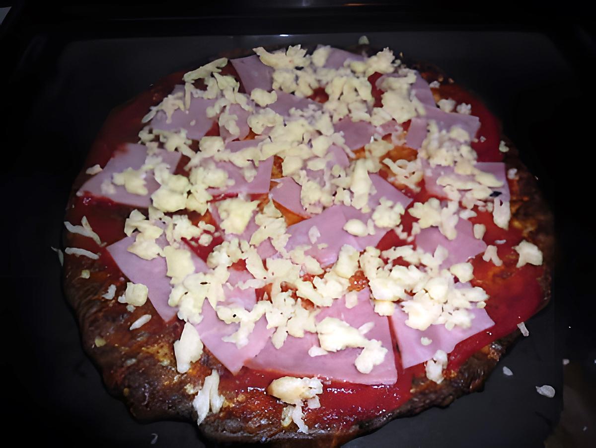 recette Pizza pate chou fleur (idéal diabetique, diététique)