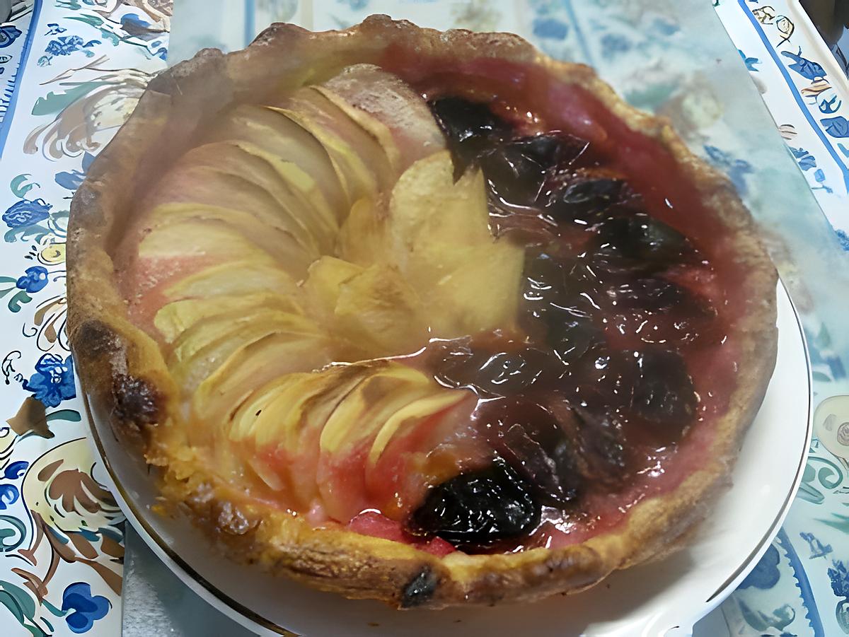 recette Tarte aux 3 fruits. pommes. poires. prunes.