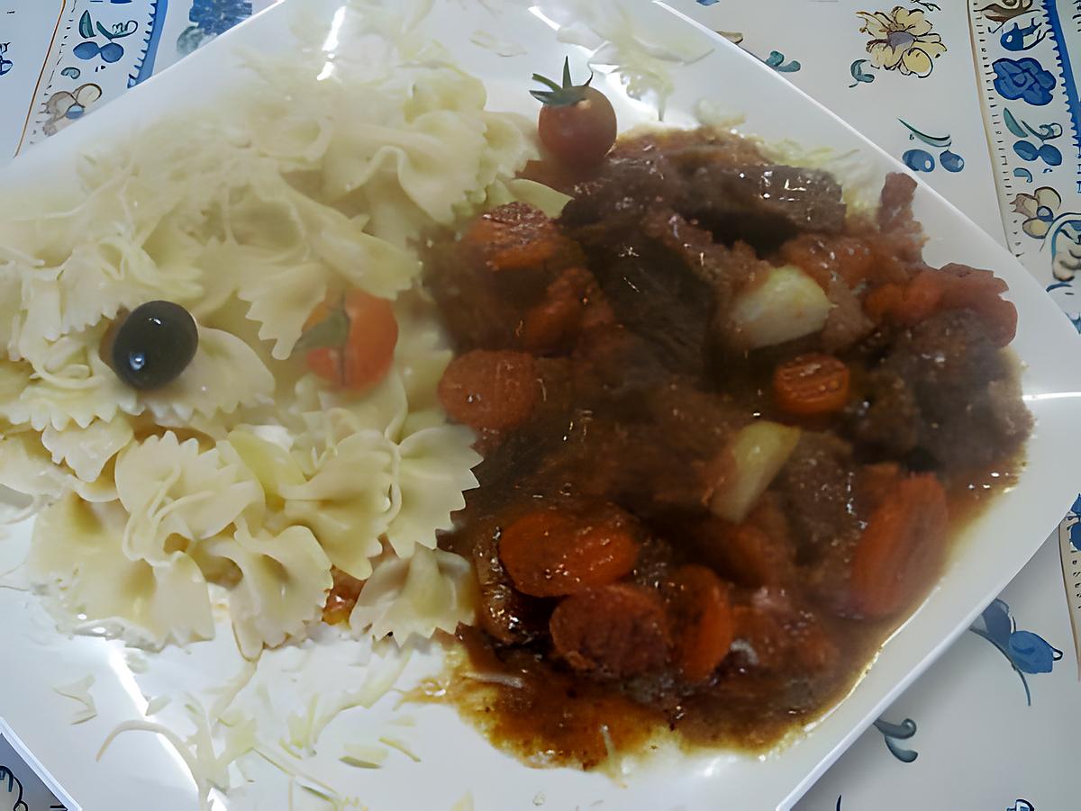 recette Sauté de bœuf aux carottes et pâtes.