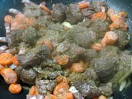 recette Sauté de bœuf aux carottes et pâtes.