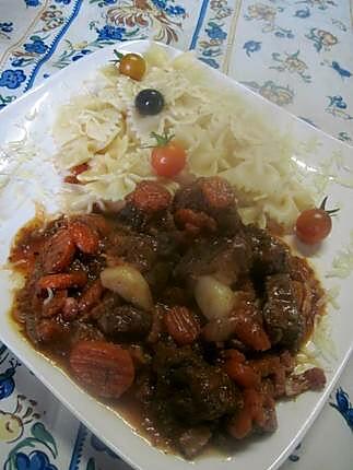 recette Sauté de bœuf aux carottes et pâtes.