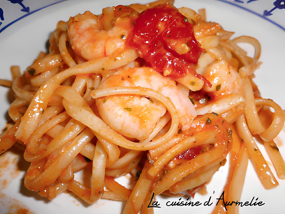 recette Pâte a la  sauce tomates aux scampi + tomates cerise