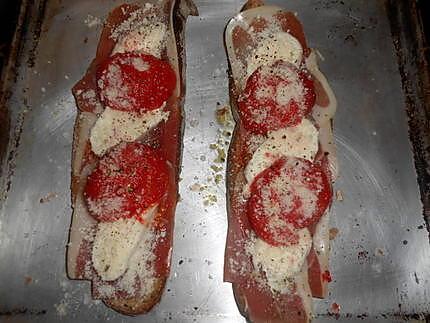 recette Crostini,jambon,tomate,mozzarella