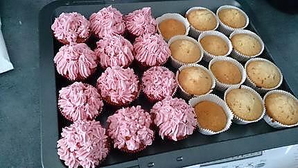 recette cupcake creme au beurre vanille / fraise