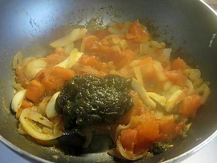 recette Filets de limande à la sauce tomates et oseille.