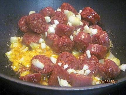 recette Chorizo aux pommes de terre bleue d'Auvergne.