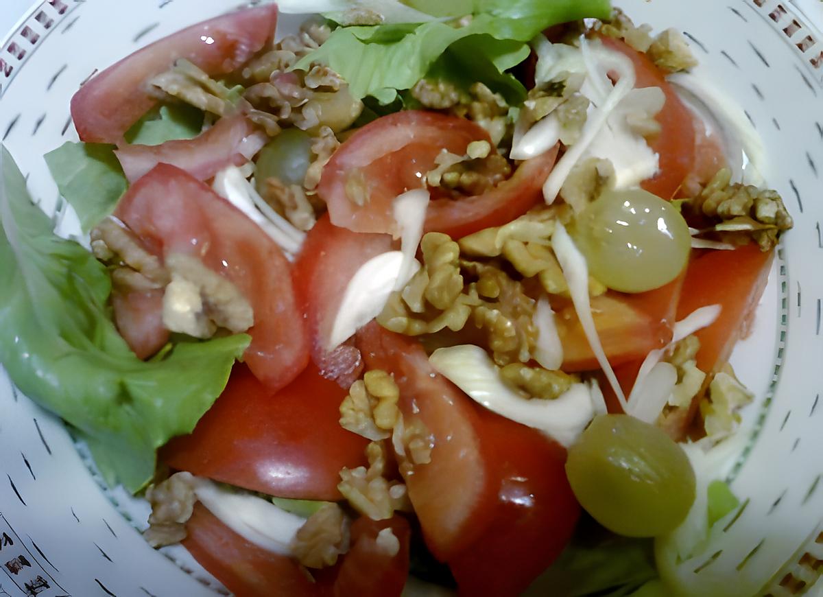 recette PETIT  DINER DU VENDREDI SOIR POUR SABINE ET ERIC N° 4 (salade au raisin)