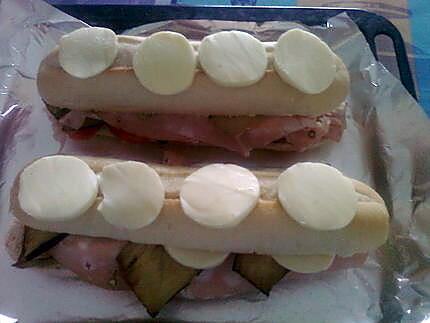 recette 1/2  BAGUETTES  FARCIES  GRATINEES A L'ITALIENNE