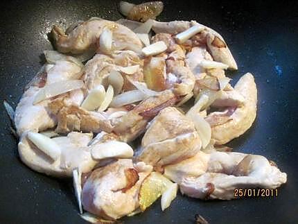 recette Aiguillettes de poulet au chou-fleur. sauce curry.
