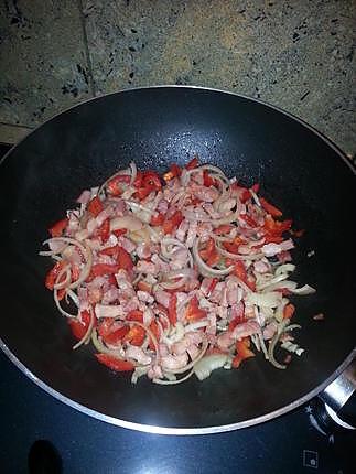 recette Chou fleur au wok, avec lardons et poivron rouge