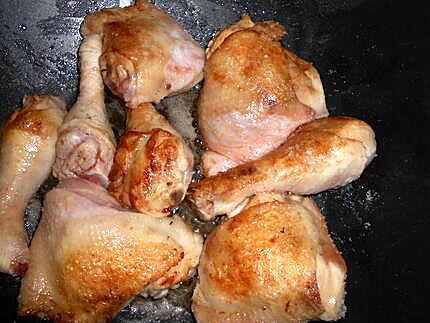 recette Cuisse de poulet a la creme et girolles